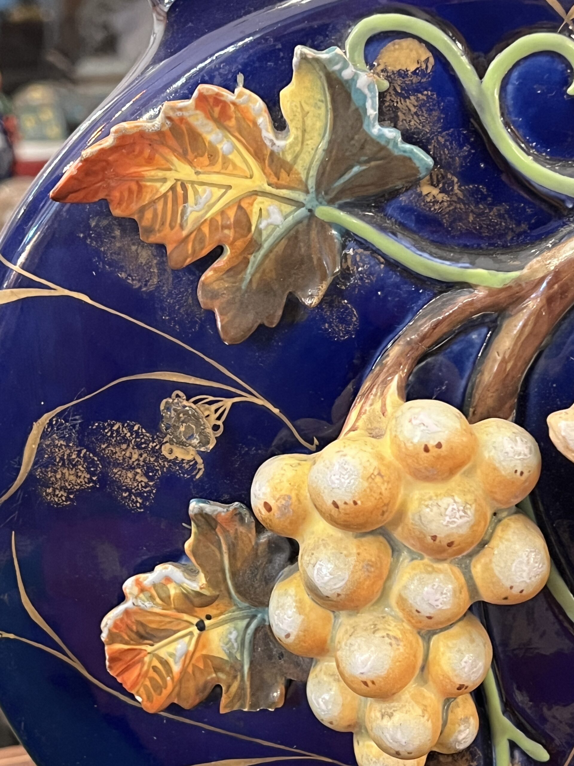 Paire de vases de Wasmuel, méplat en faïence impressionniste, Epoque 1880, décor Japonisant XIXe, bleu cobalt – Image 14