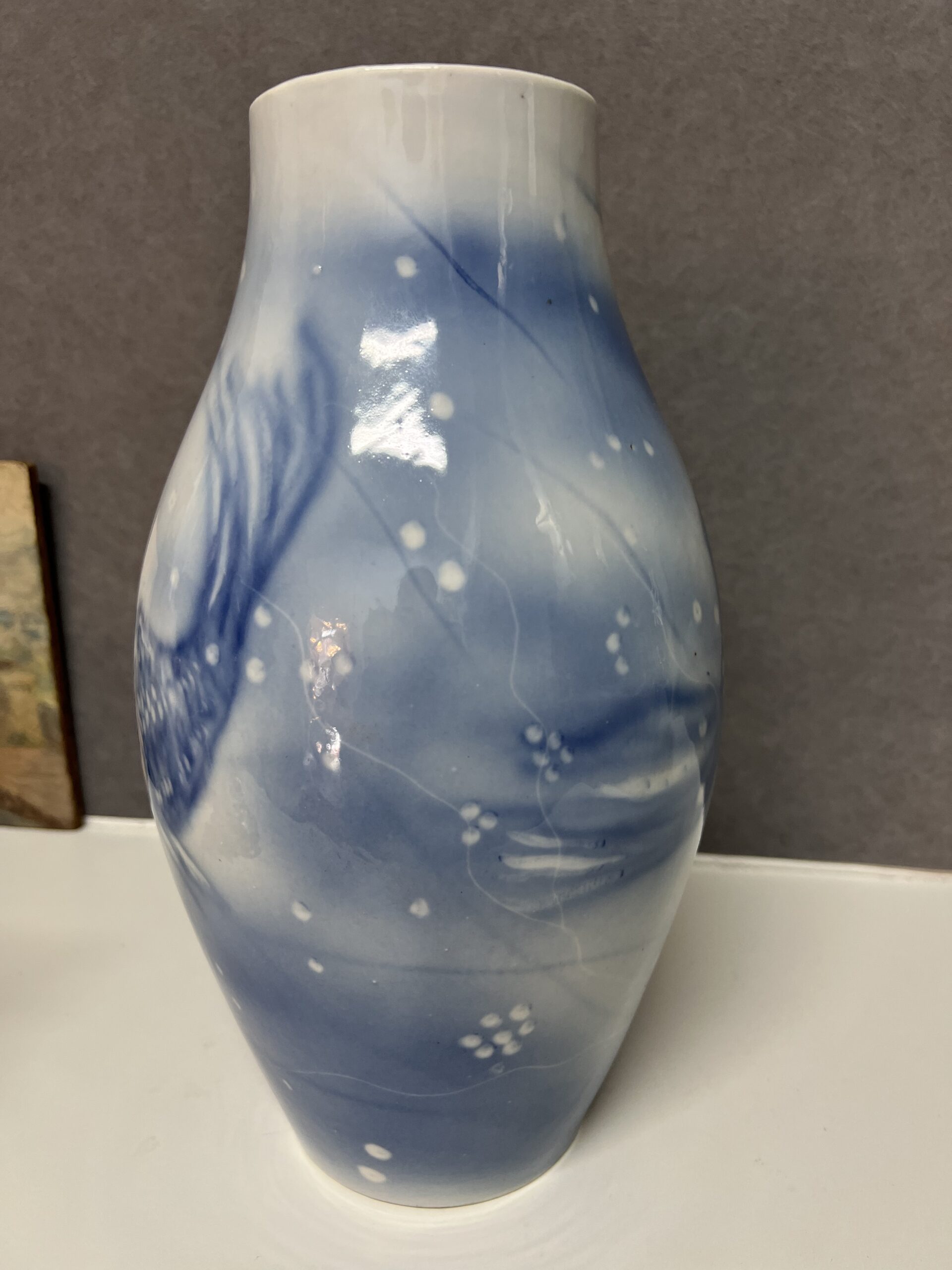 Rare vase en porcelaine de OISSEL ( Normandie ) – Image 7