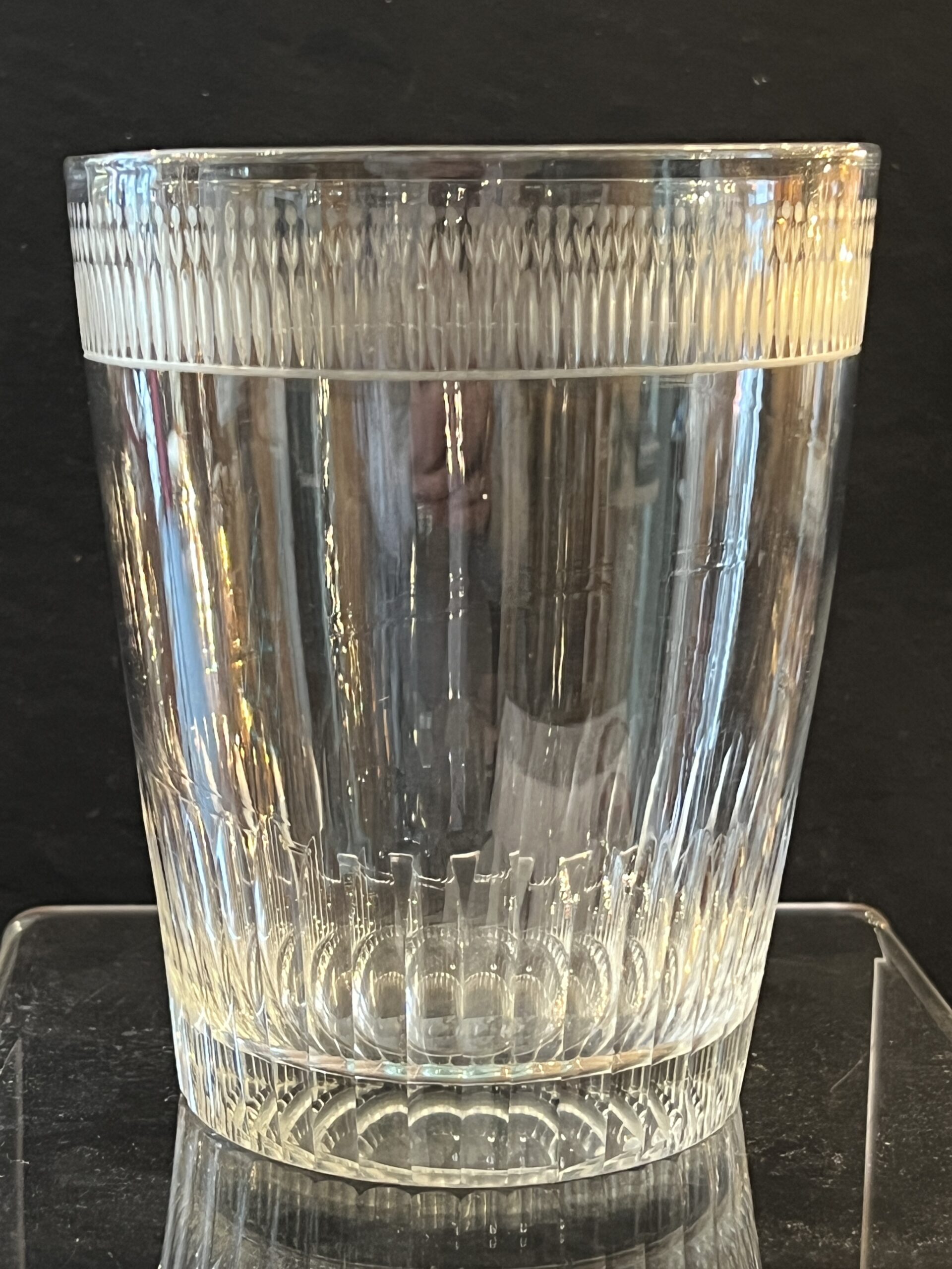 Très beau et ancien grand verre gobelet en cristal taillé XIXe siècle – Image 3