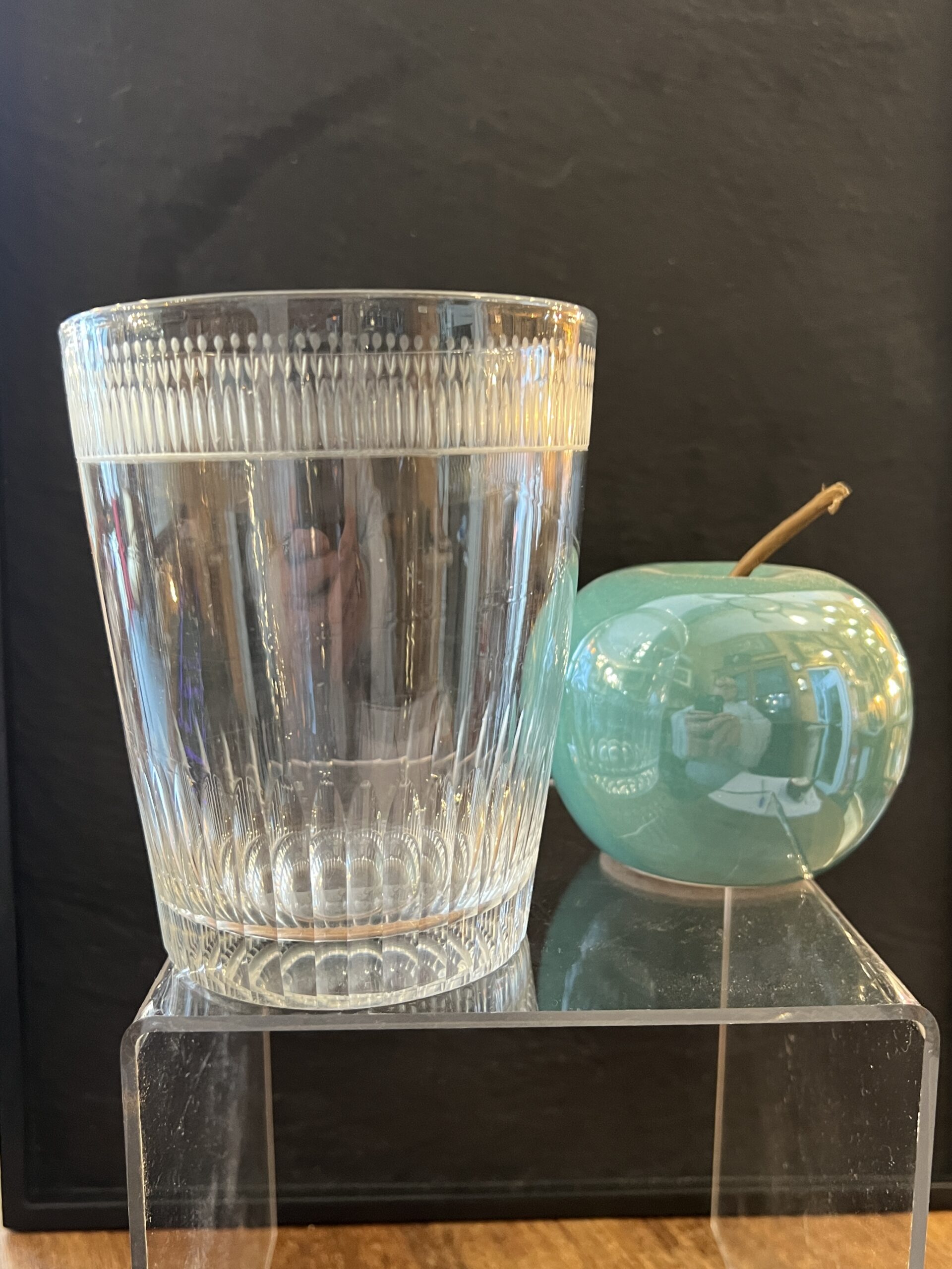 Très beau et ancien grand verre gobelet en cristal taillé XIXe siècle