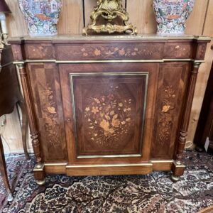 Buffet à hauteur d'appui Napoléon III
