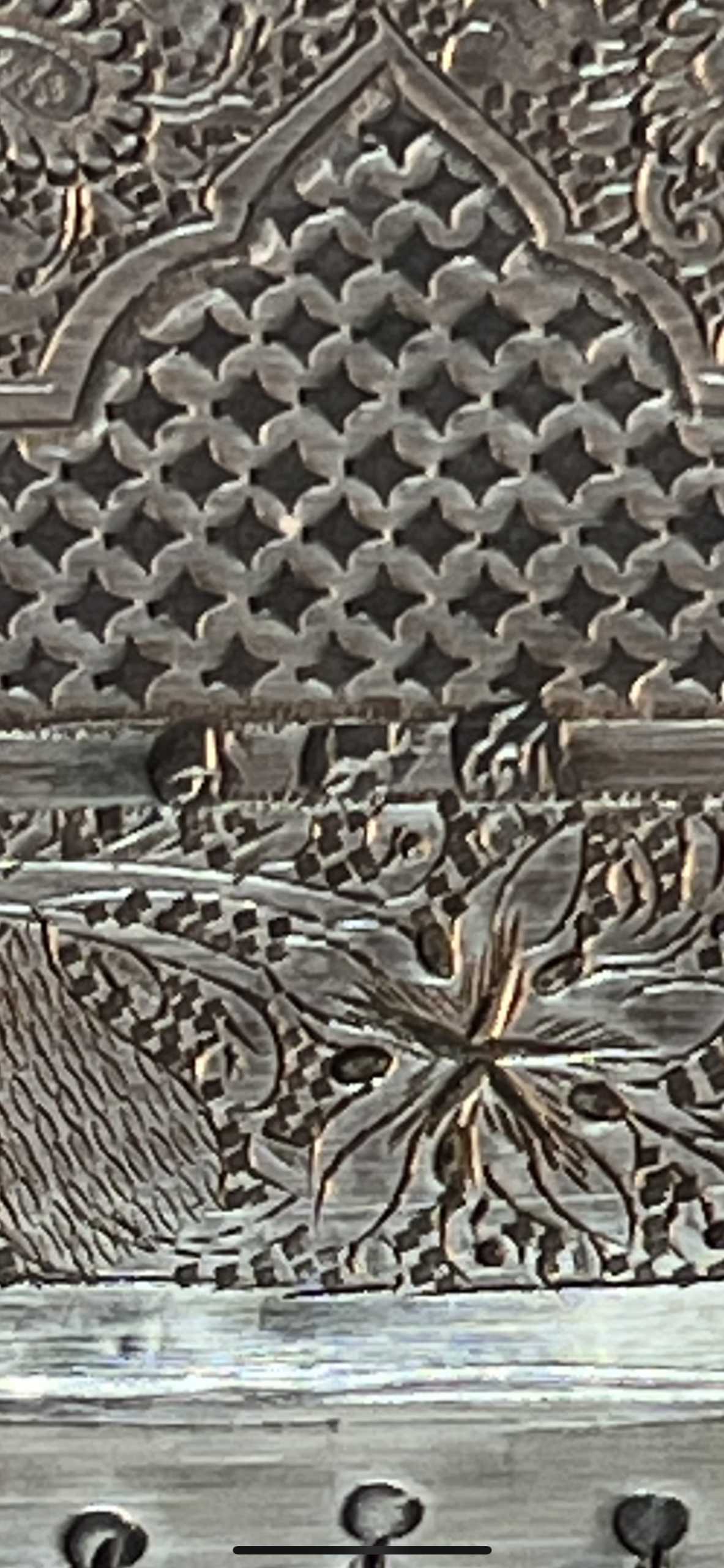 Joli plateau de la Perse d'Isfahan en argent massif ciselé début XXe – Image 11