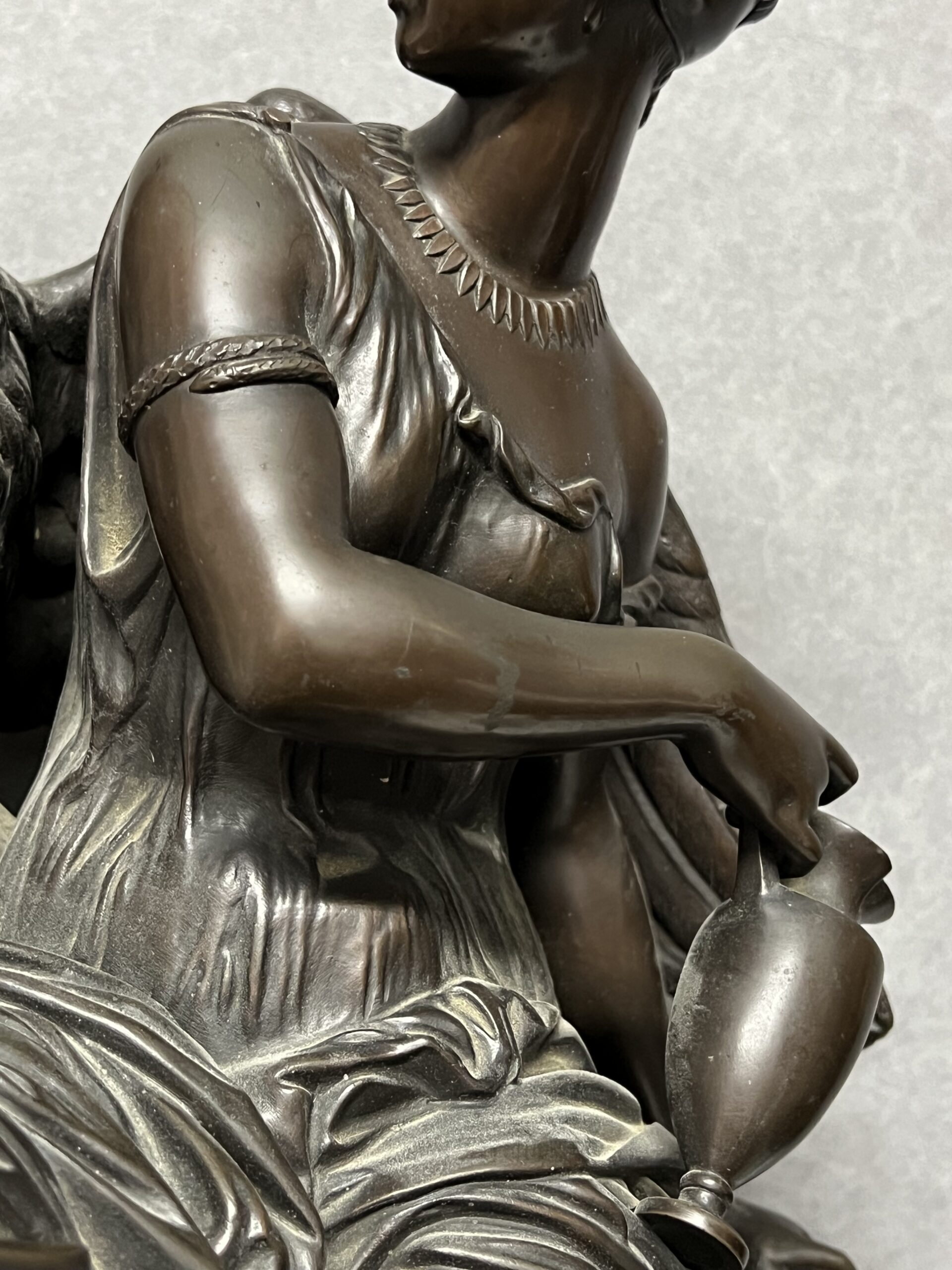 Grande pendule bronze sculptée de Hébé et Jupiter par James Pradier (1790-1852) – Image 5