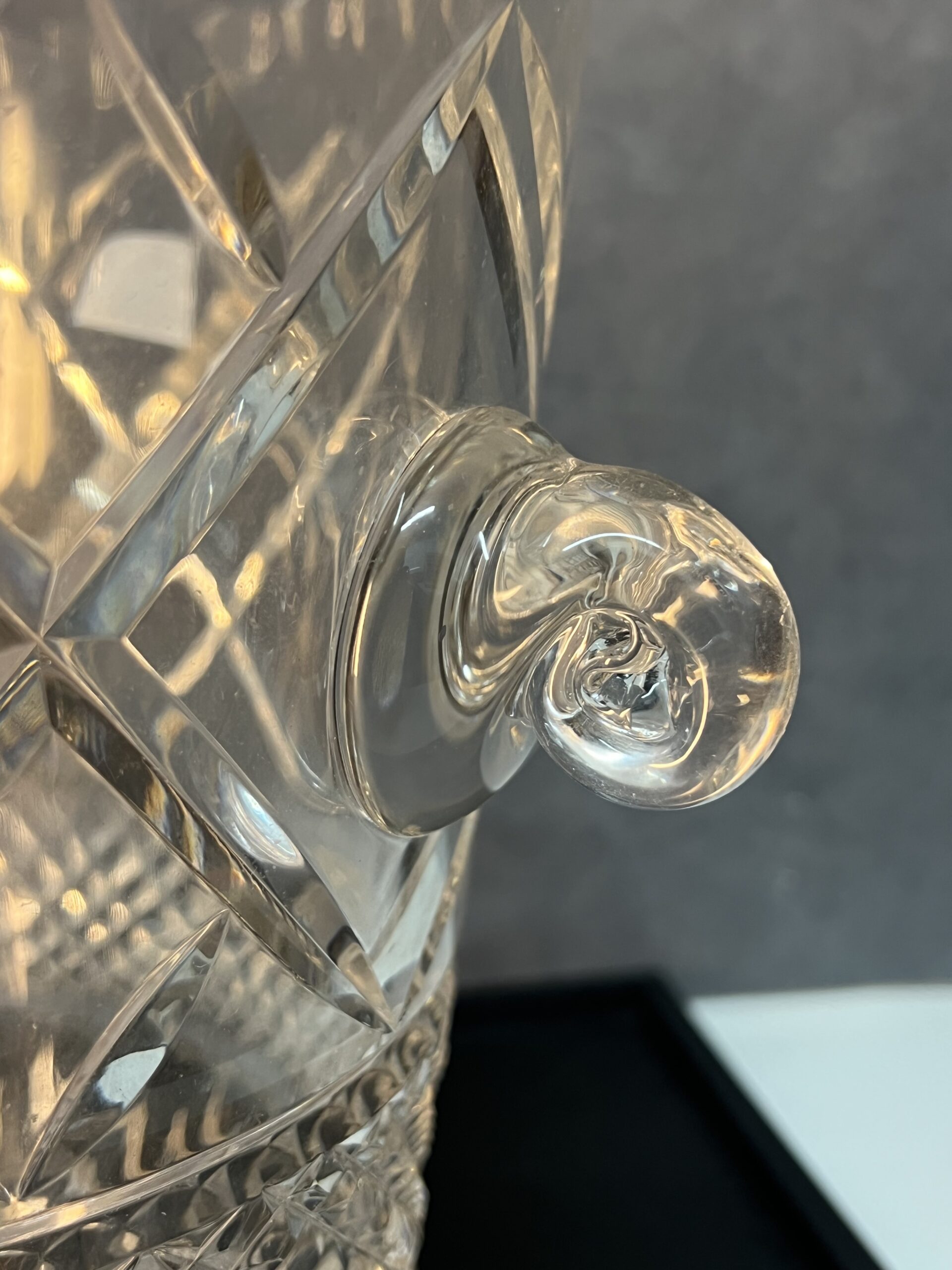 Sceau à champagne en cristal taillé – Image 2