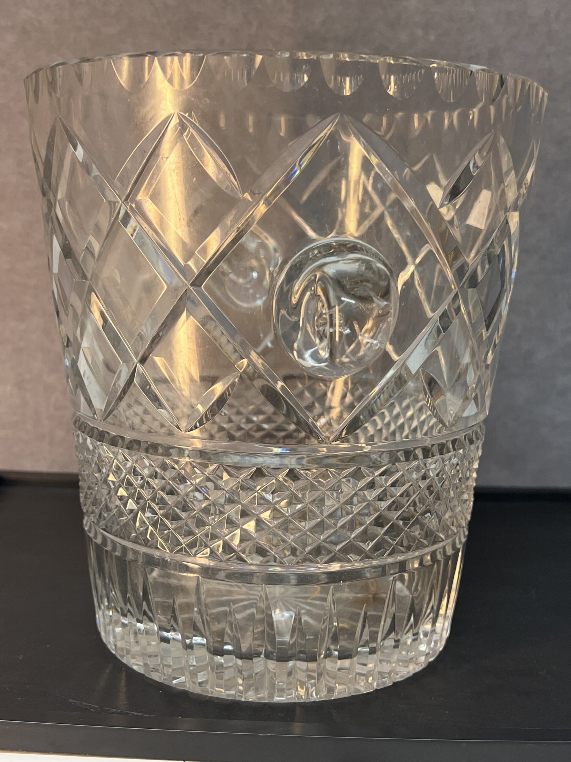 Sceau à champagne en cristal taillé – Image 5