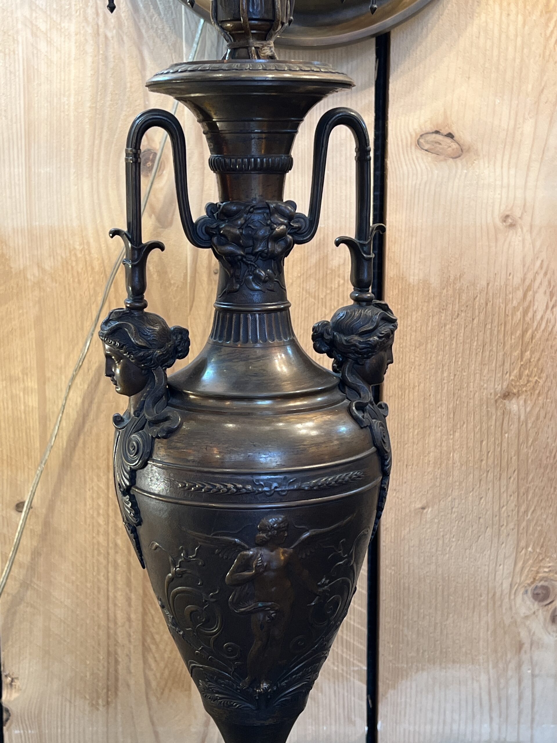 Imposante garniture de cheminée XIXe en bronze de Moreau – Image 13