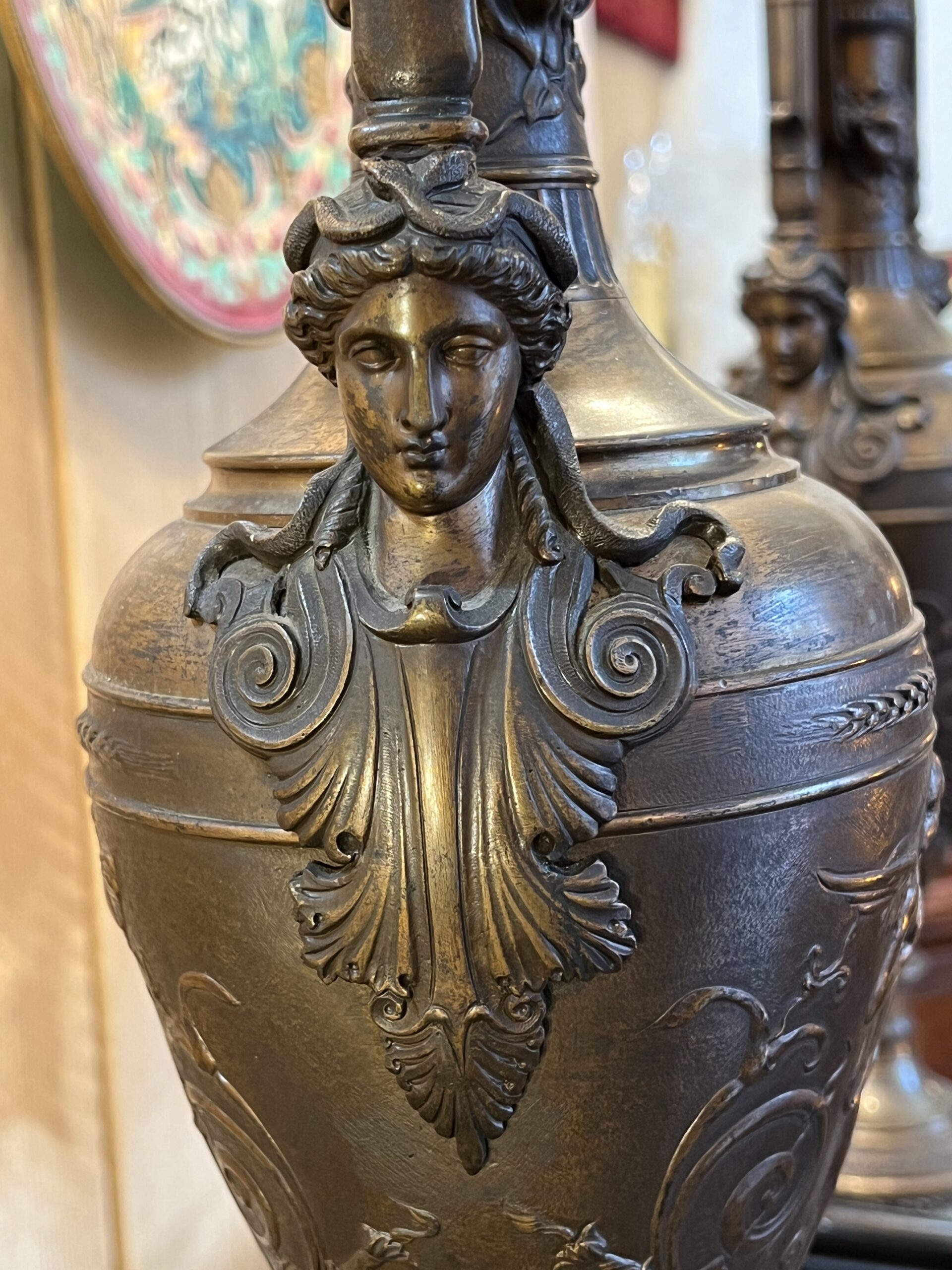 Imposante garniture de cheminée XIXe en bronze de Moreau – Image 16