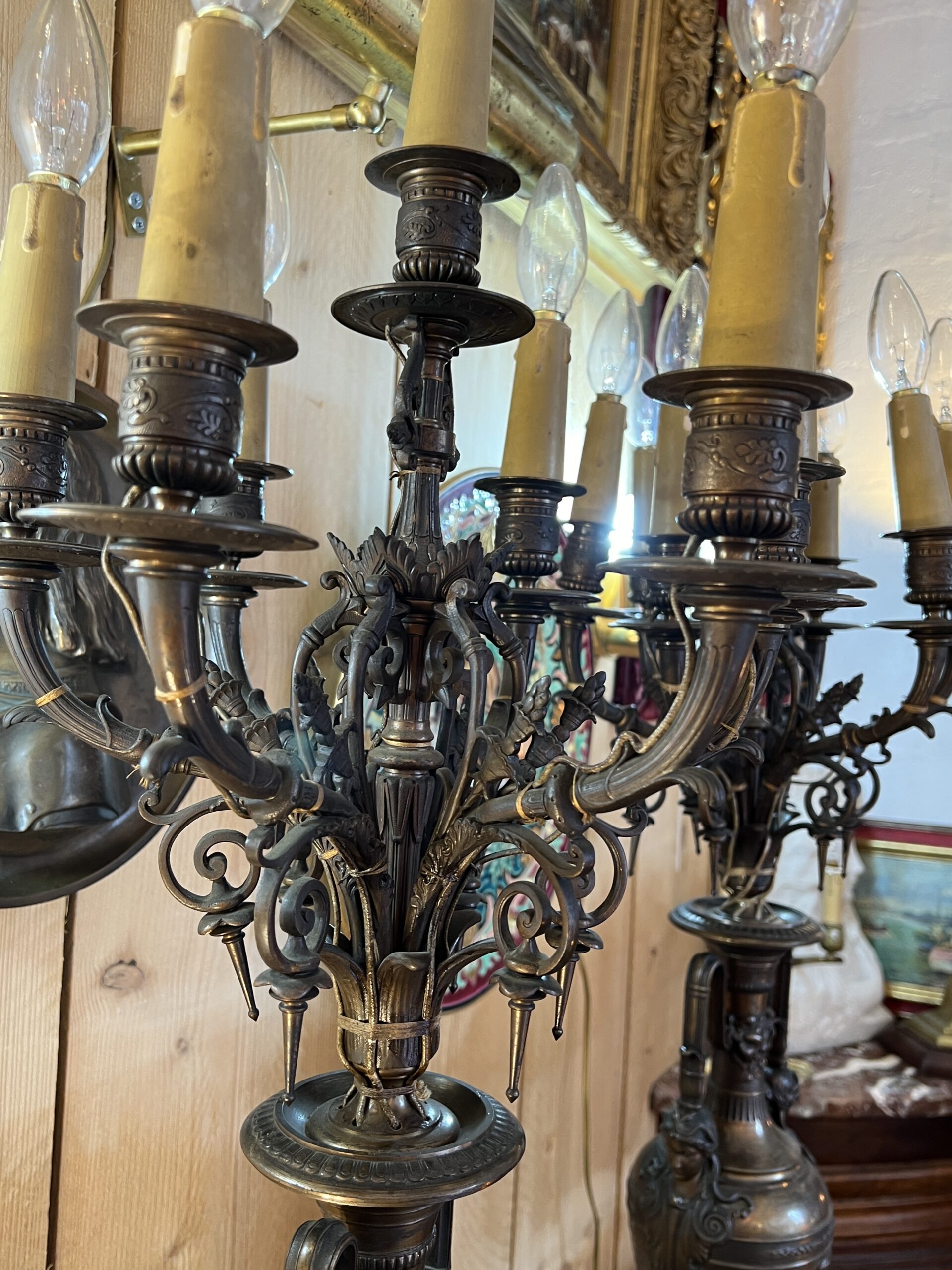 Imposante garniture de cheminée XIXe en bronze de Moreau – Image 19