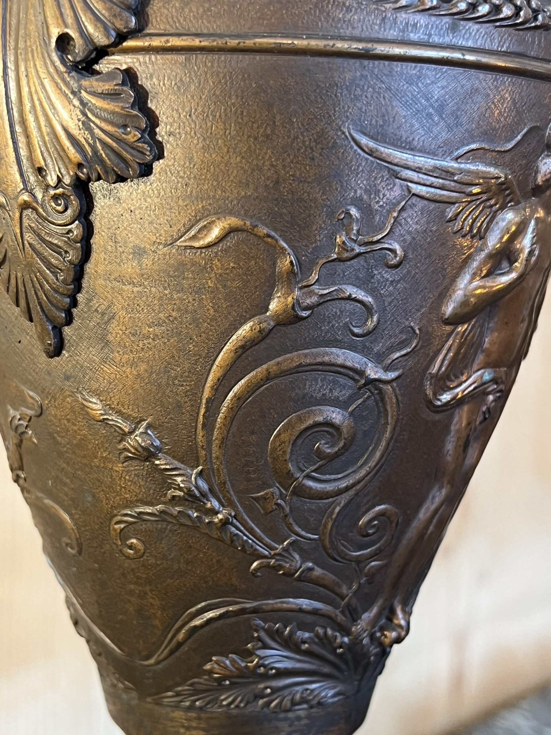 Imposante garniture de cheminée XIXe en bronze de Moreau – Image 25