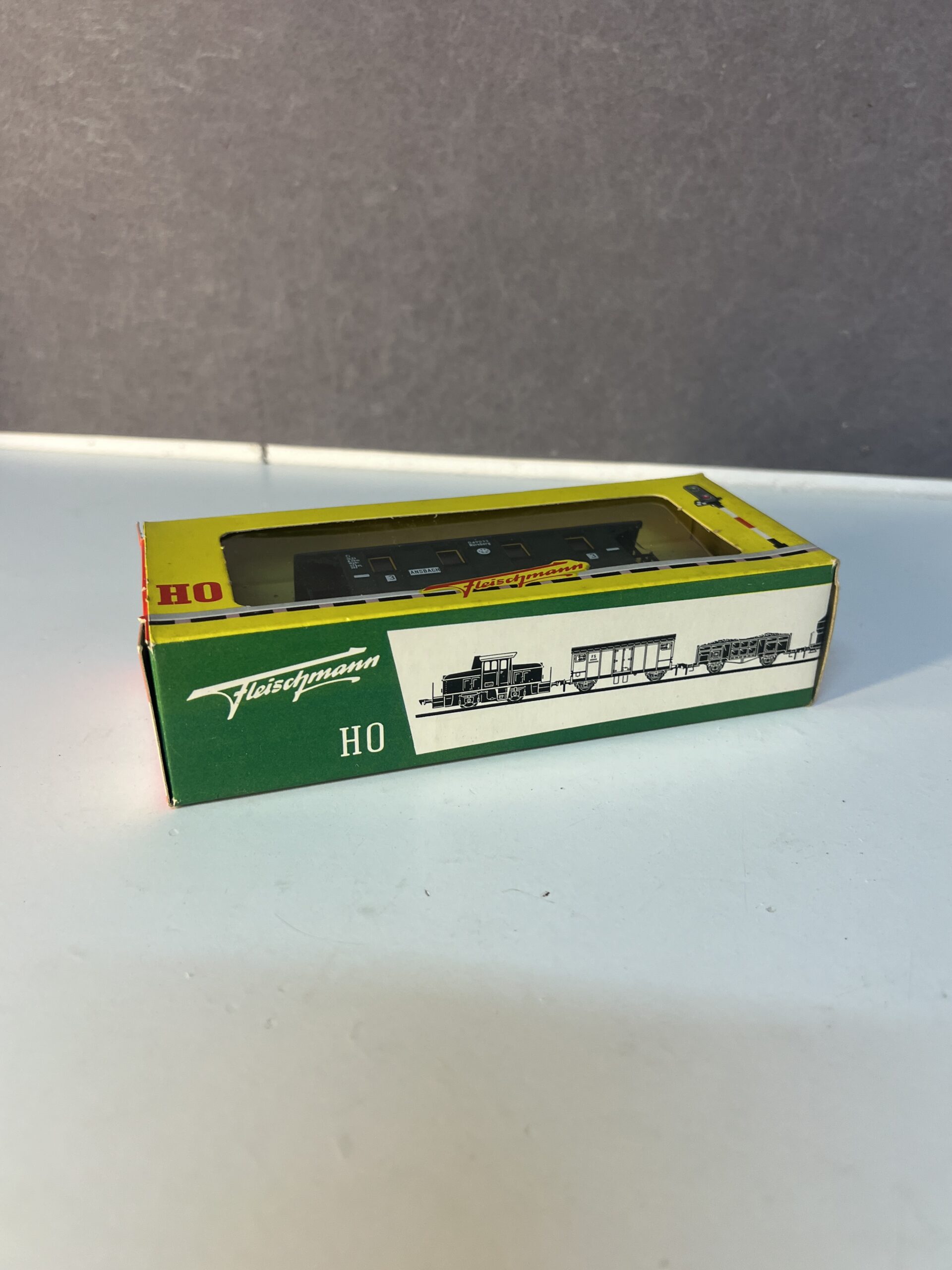 voiture ancienne fleischmann réf. 1400 – type ci 3 kl. kpev, 2 essieux