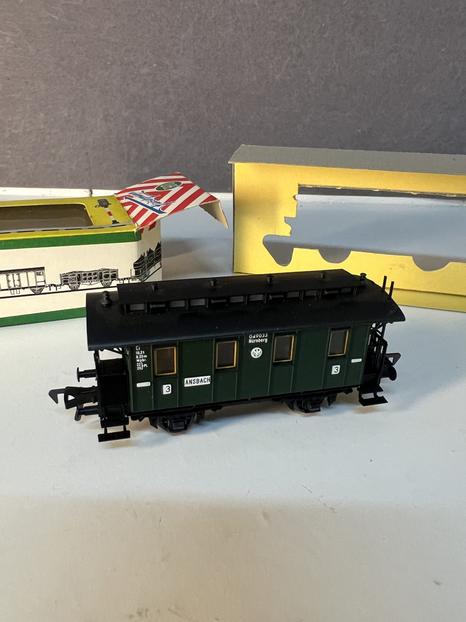 voiture ancienne fleischmann réf. 1400 – type ci 3 kl. kpev, 2 essieux