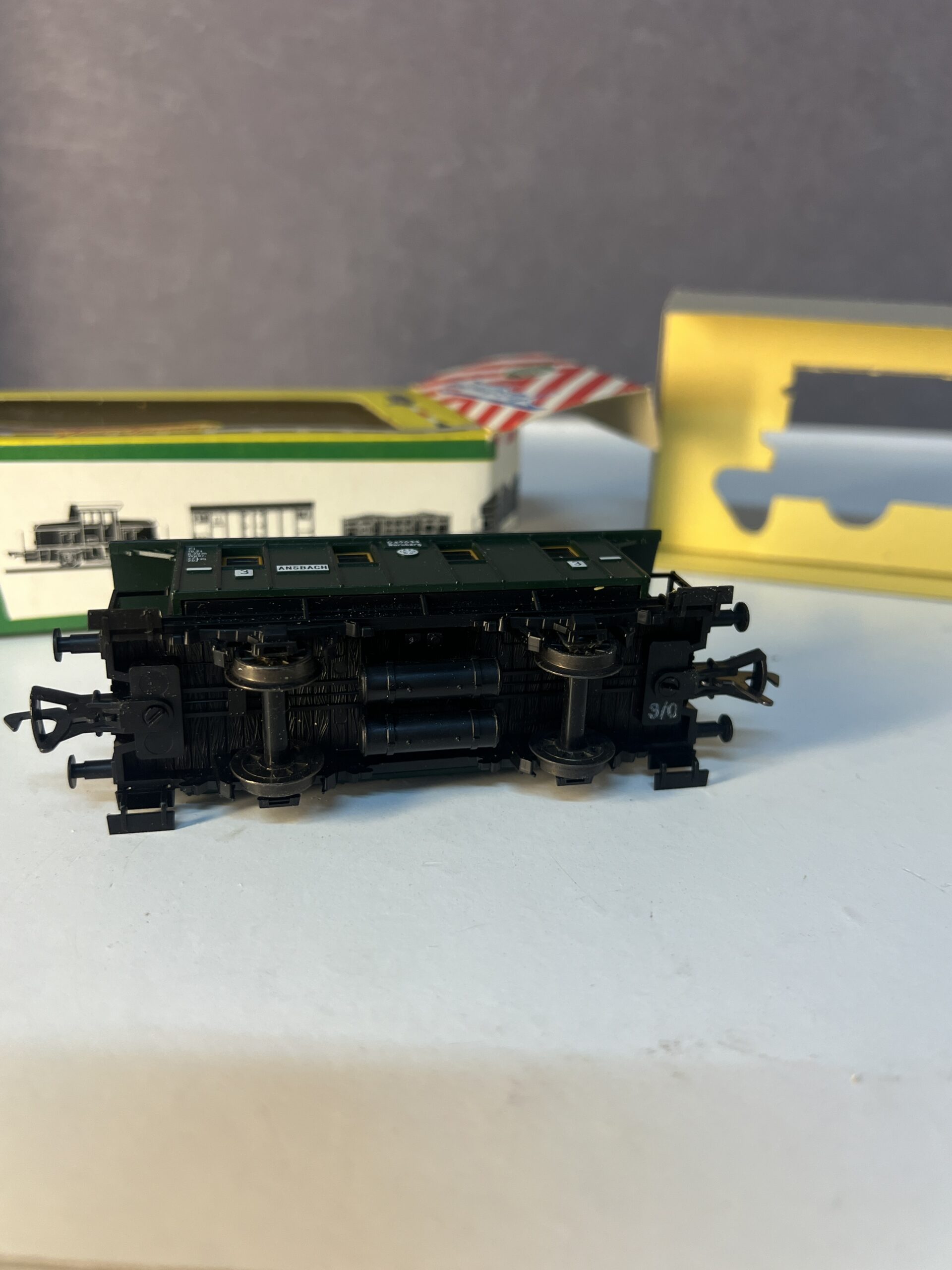 voiture ancienne fleischmann réf. 1400 – type ci 3 kl. kpev, 2 essieux