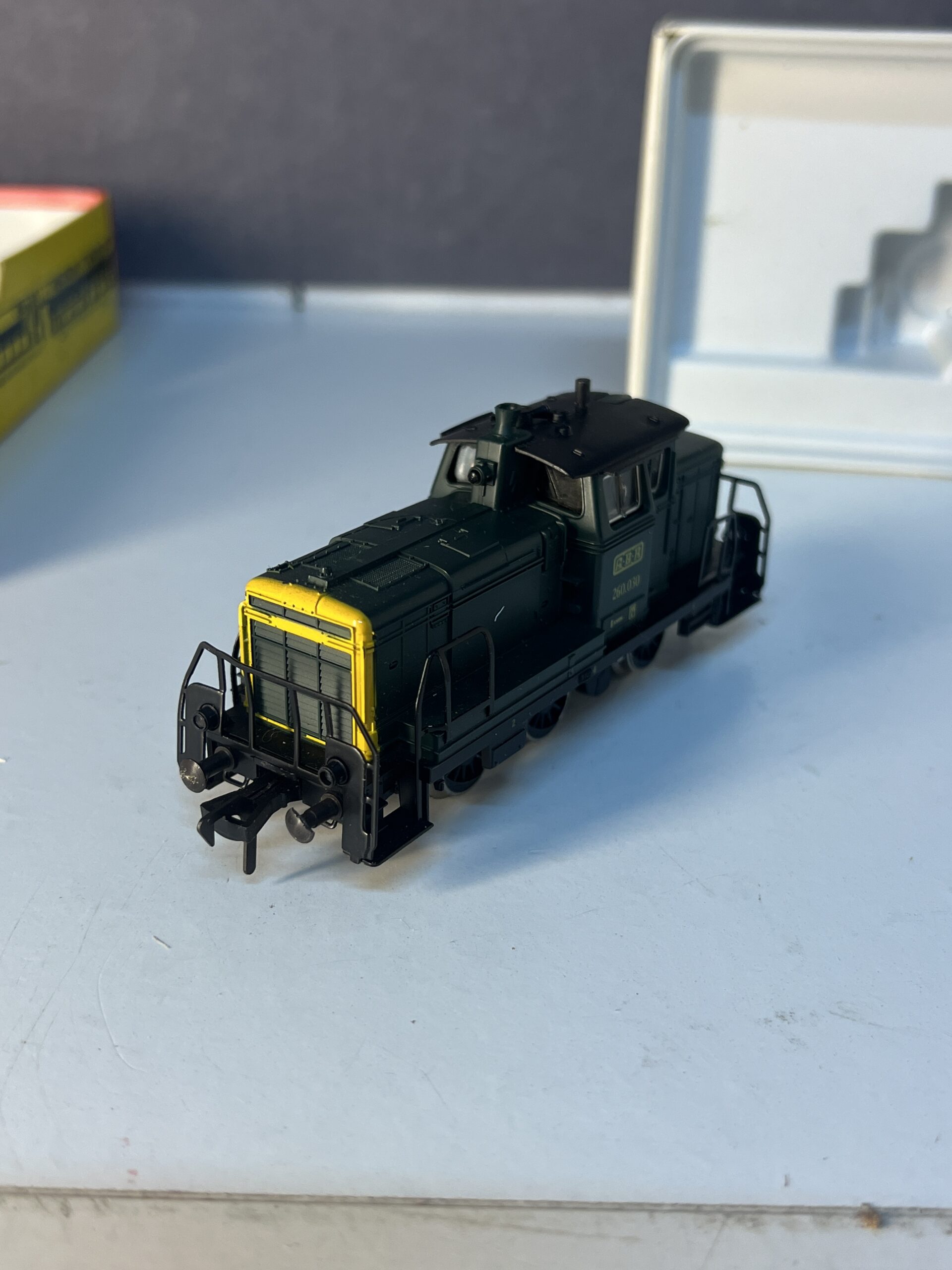 locomotive diesel fleischmann 1379f série 260 de l'abr, boite d'origine