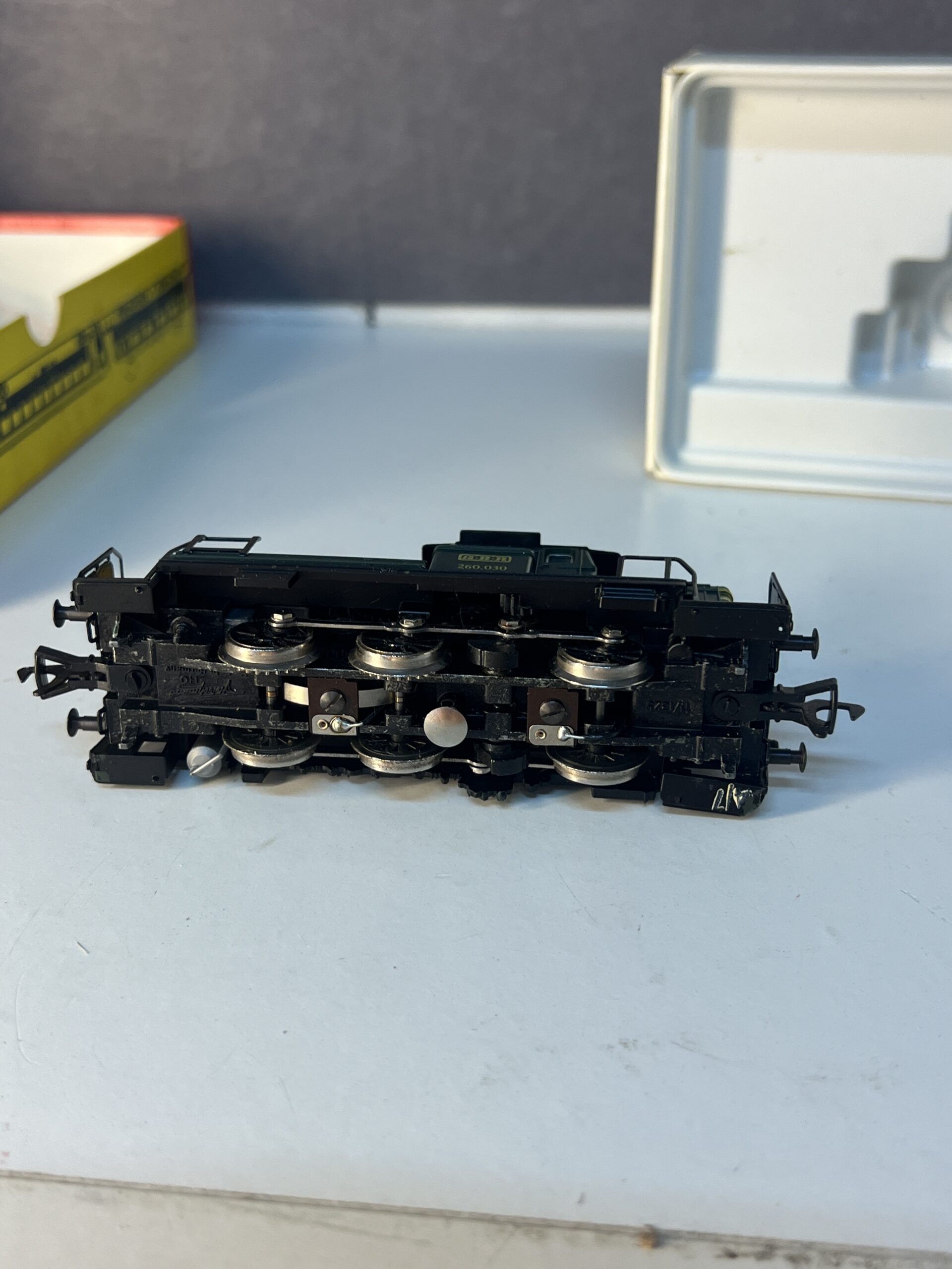 locomotive diesel fleischmann 1379f série 260 de l'abr, boite d'origine