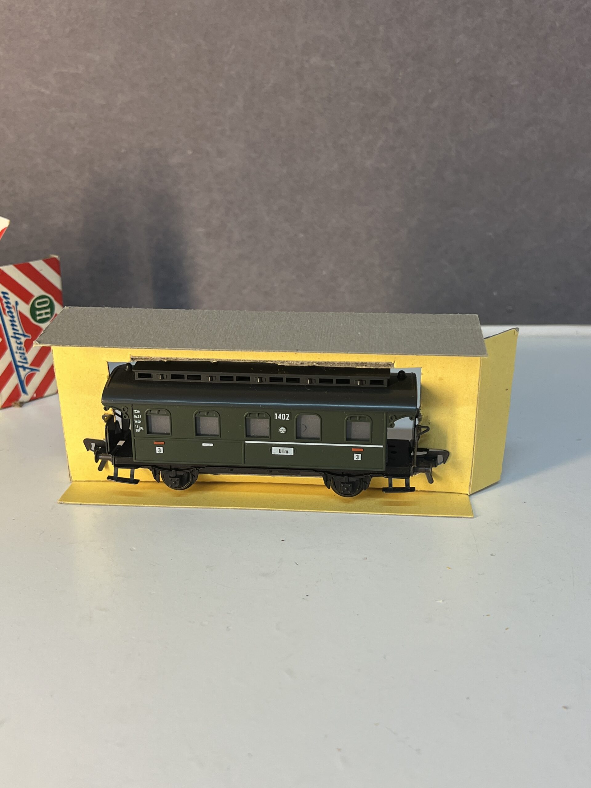 fleischmann 1402, voiture ancienne à 2 essieux type ccitr 3 kl. kpev