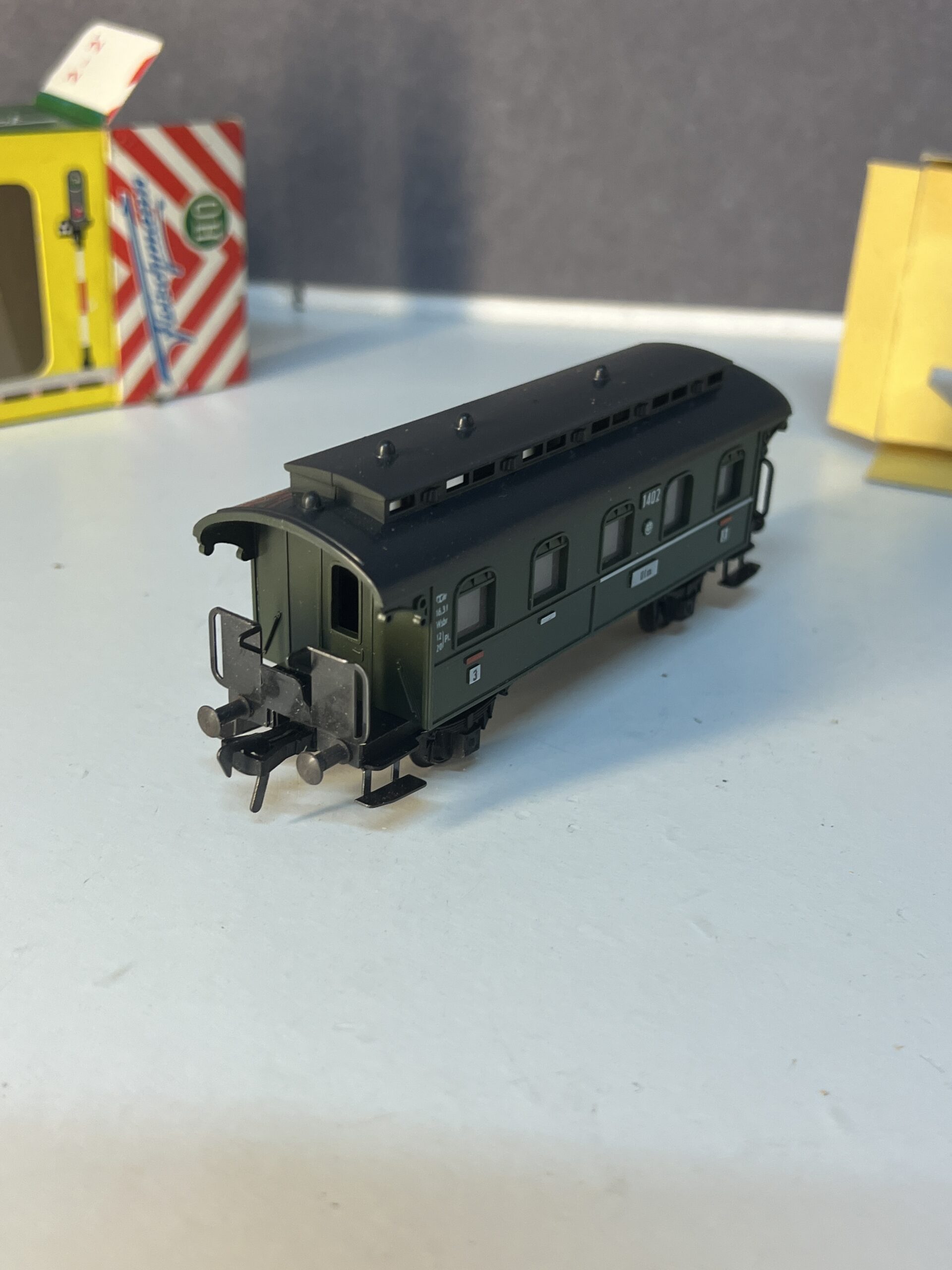 fleischmann 1402, voiture ancienne à 2 essieux type ccitr 3 kl. kpev