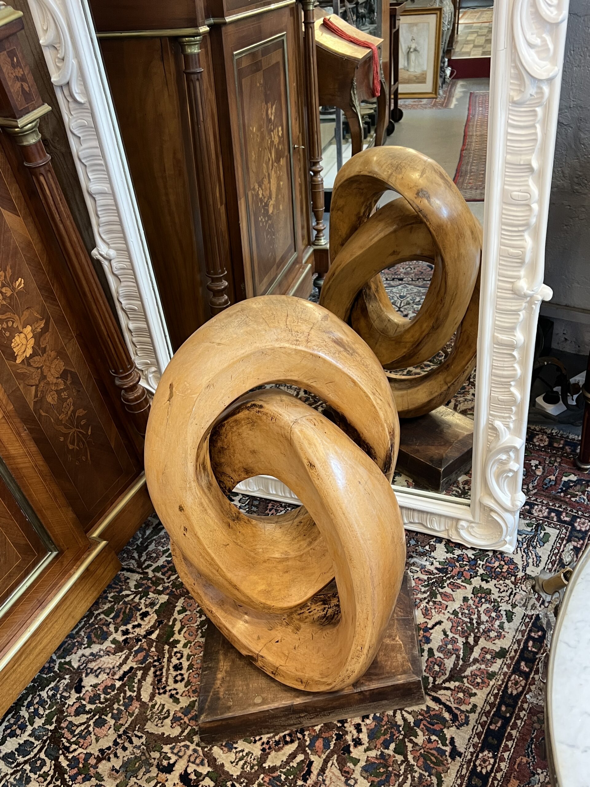 Grande sculpture signé et daté de 1989 par le sculpteur Normand Yvon ALAN, "l'attache "