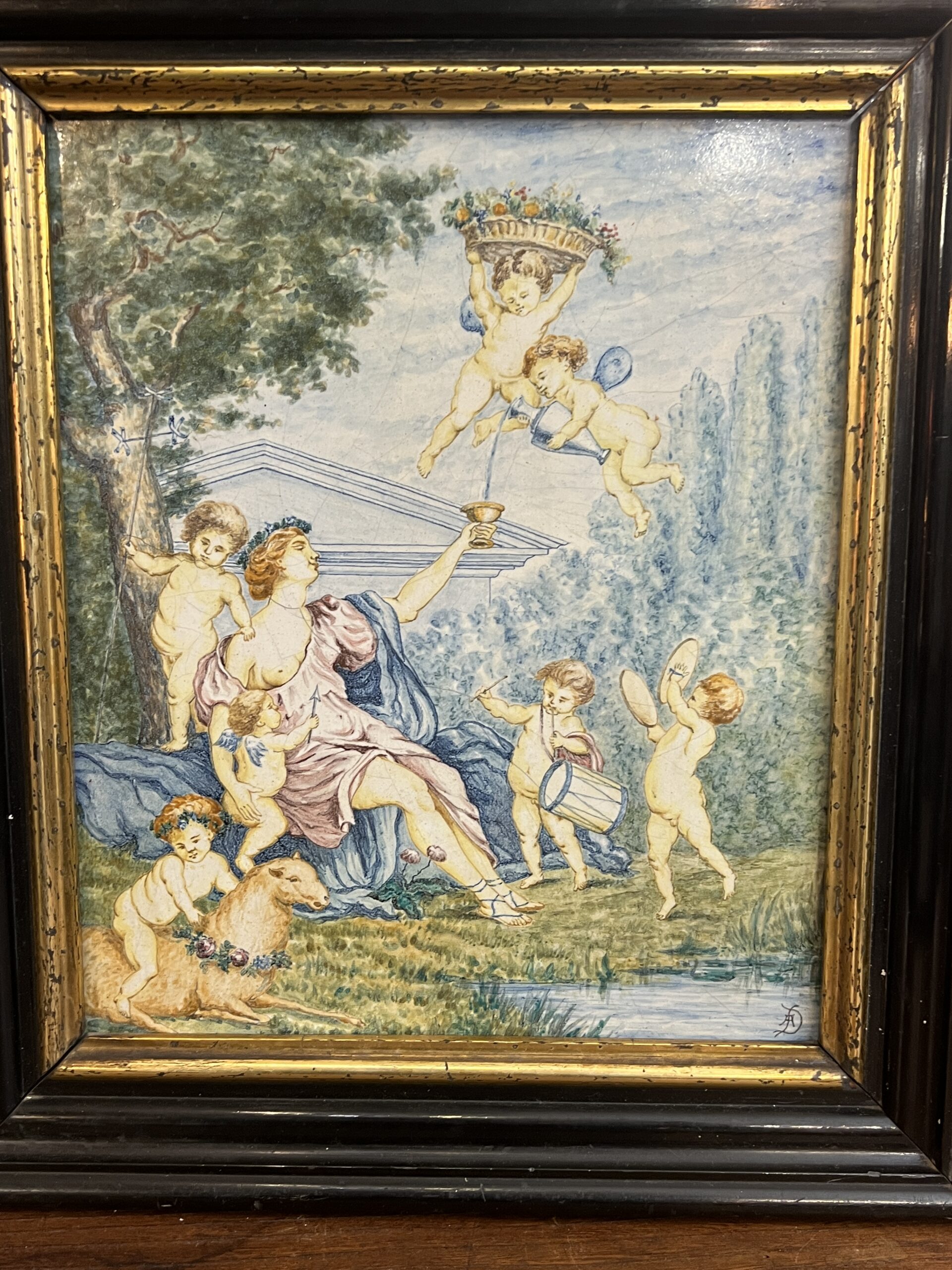 Superbe plaque de faïence Italienne XIXe siècle, décor animée de putti " l'amour "