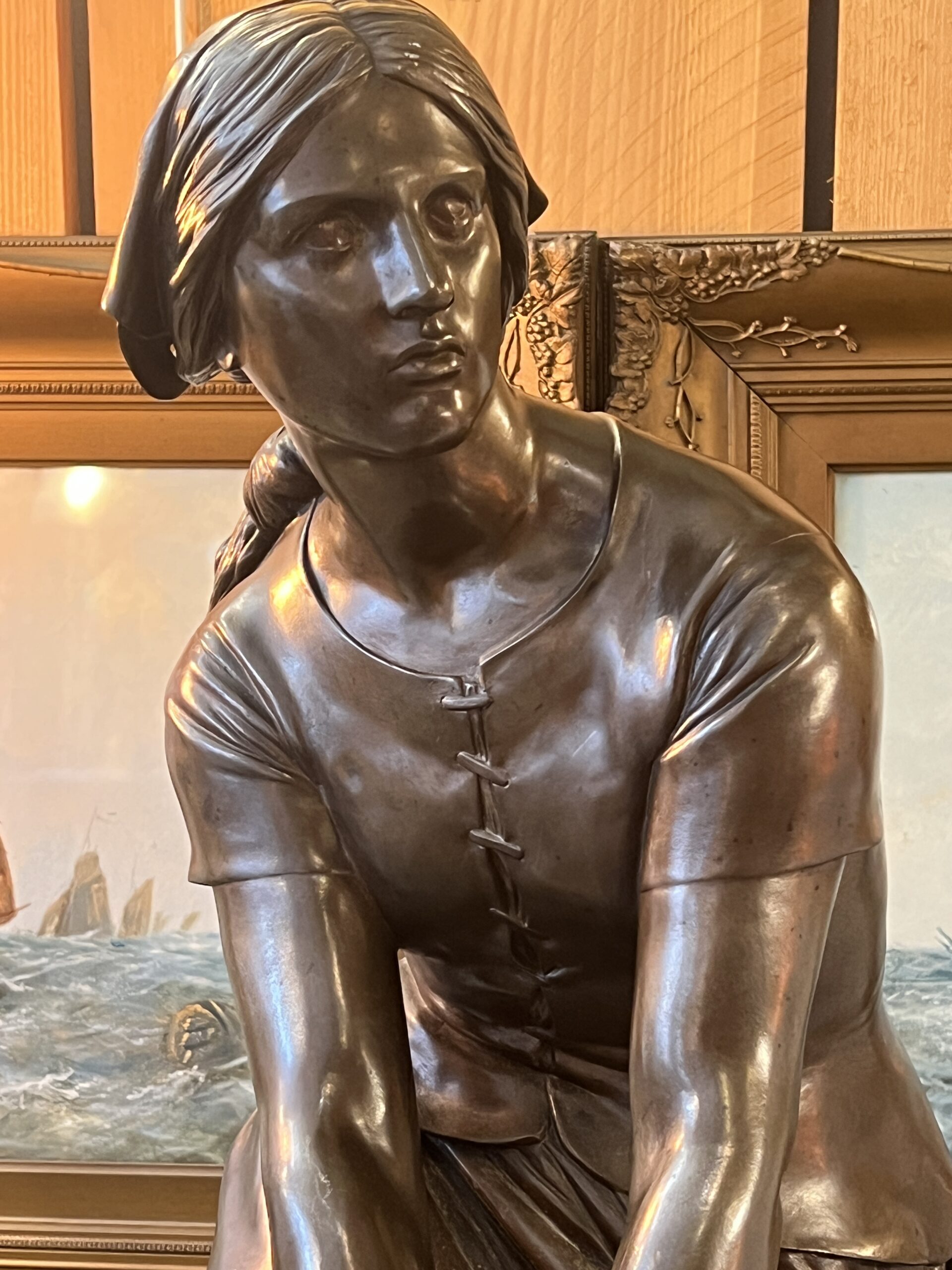 Belle sculpture en bronze représentant Jeanne d'arc assise, par Chapu, Barbedienne et Collas, 57 cm