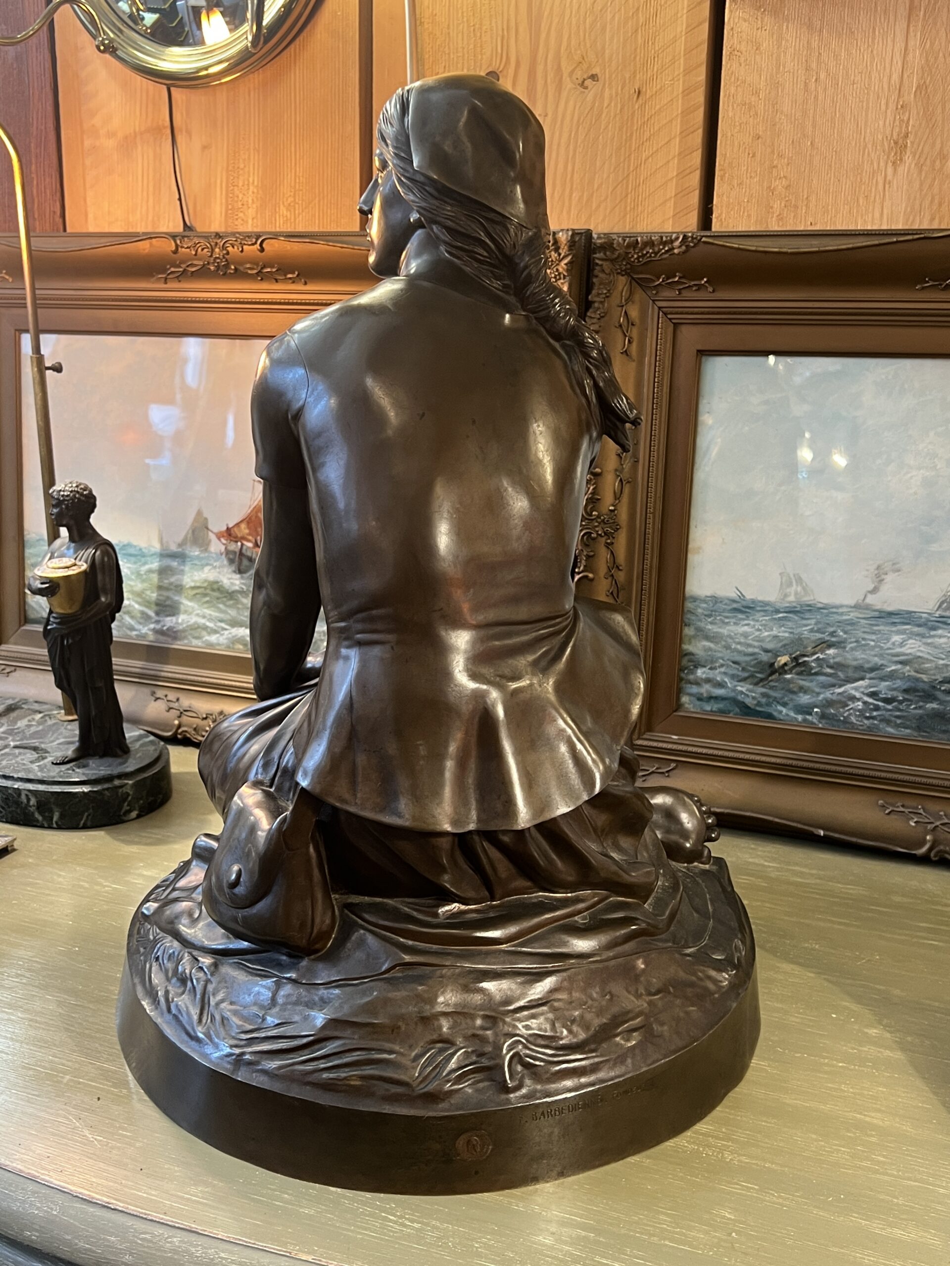 Belle sculpture en bronze représentant Jeanne d'arc assise, par Chapu, Barbedienne et Collas, 57 cm