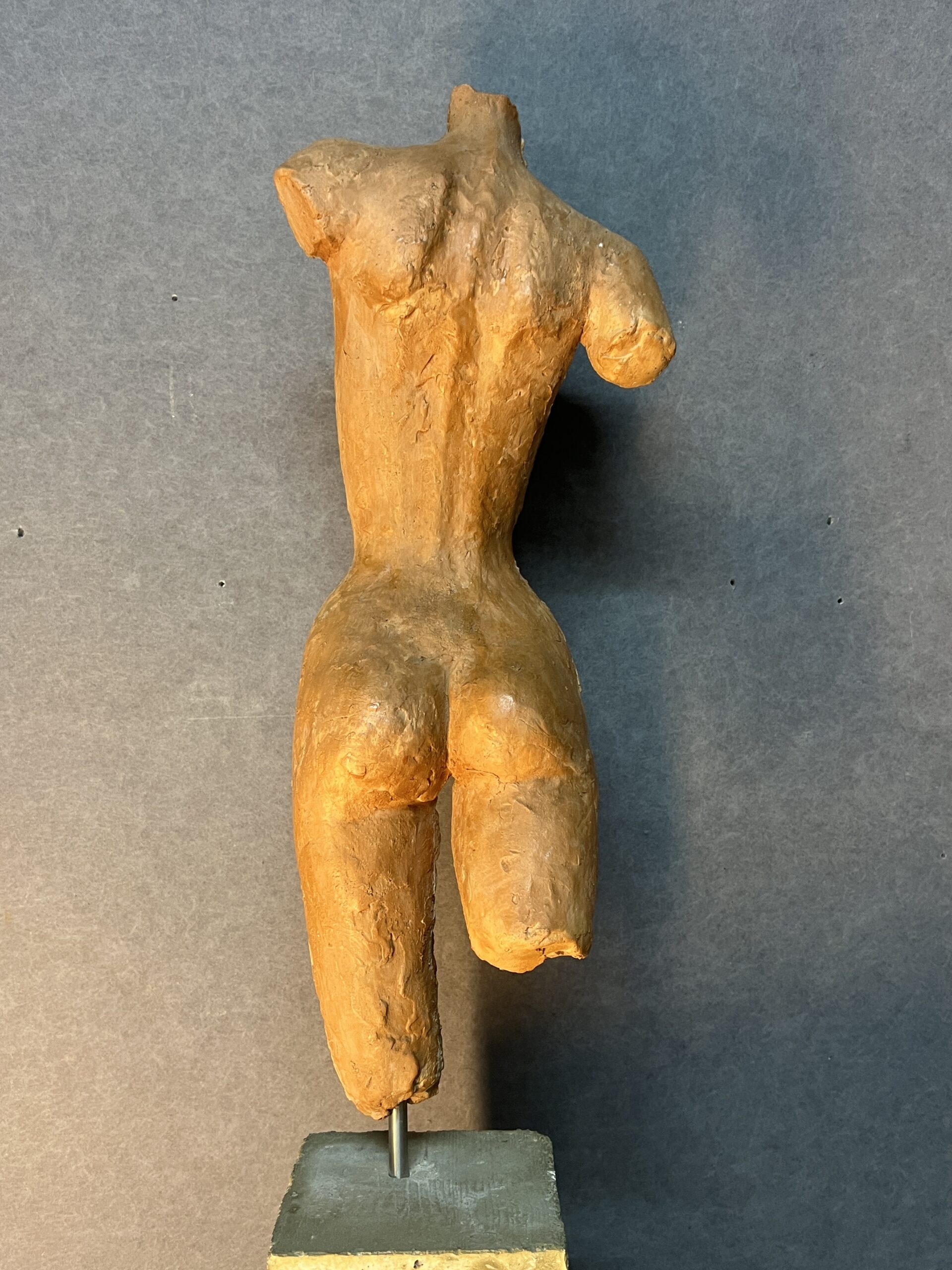 Paire de sculptures en terre cuite signées Irénée Duriez (1950) – Élégance