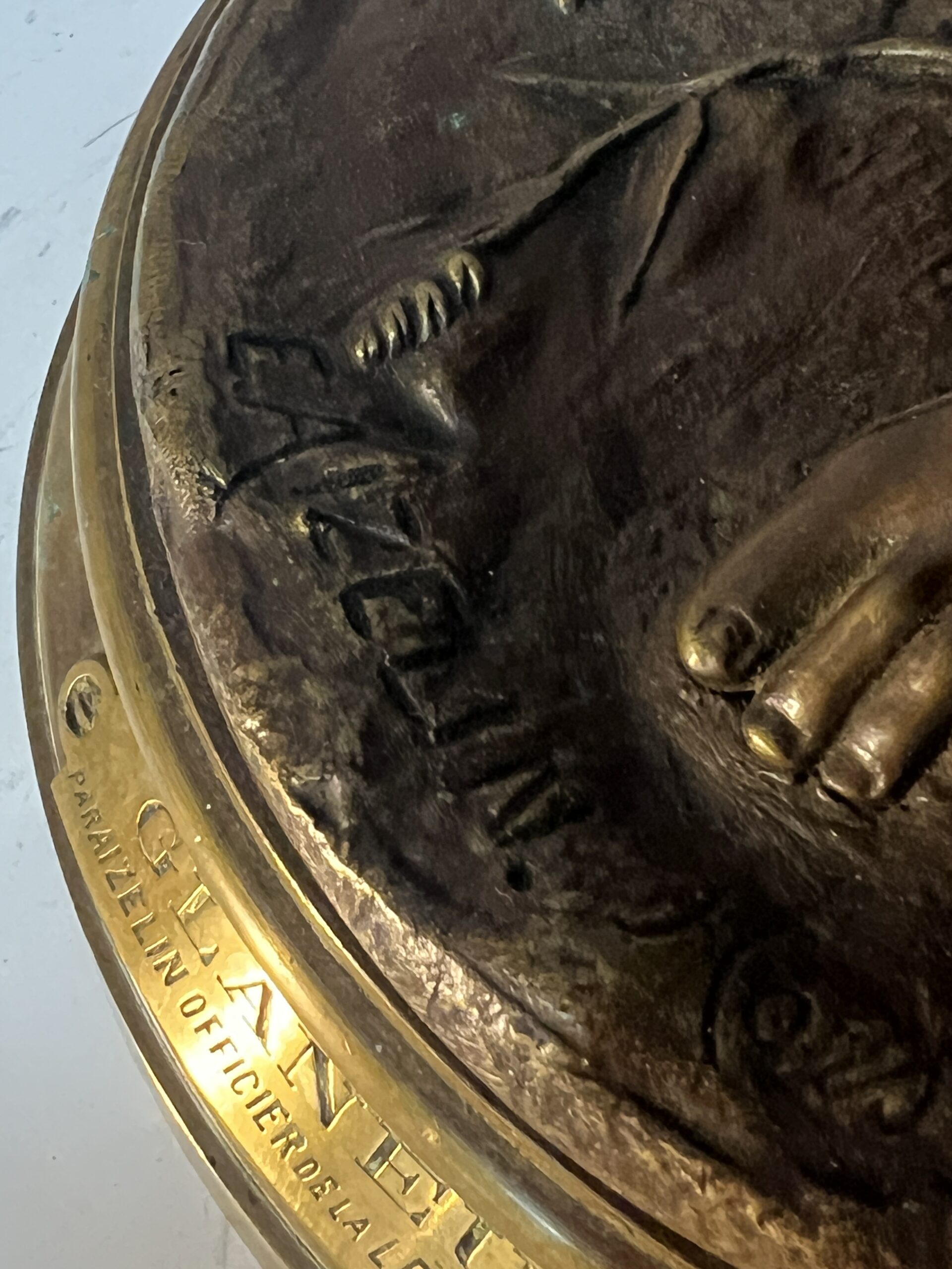 Statue en bronze "Glaneuse" d’Eugène-Antoine AIZELIN (1821-1902). H 49 cm