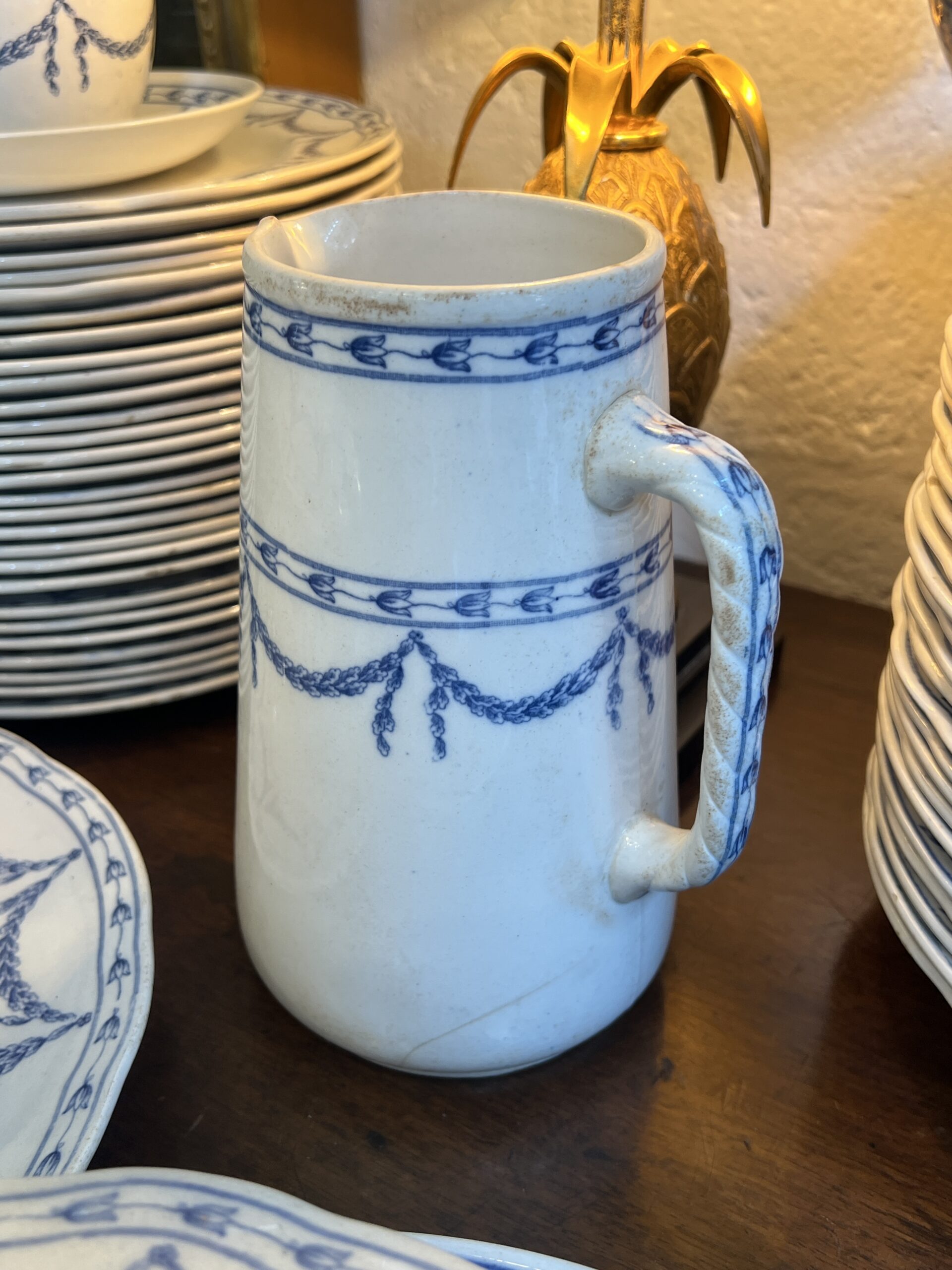 Service à vaisselle de 90 pièces en faïence anglaise de Oaklands Wedgwood - Etruria