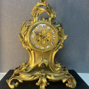 Lemerle Charpentier, bronzier à Paris au XIXe siècle, pendule type cartel et de style rocaille