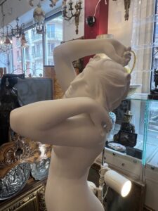 Laurent Honoré Marqueste ( 1848-1920 ) magnifique sculpture en biscuit de porcelaine de Sèvres