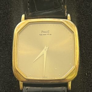 Très belle montre vintage unisex de la marque PIAGET, vers 1990 en or jaune 18 Carats